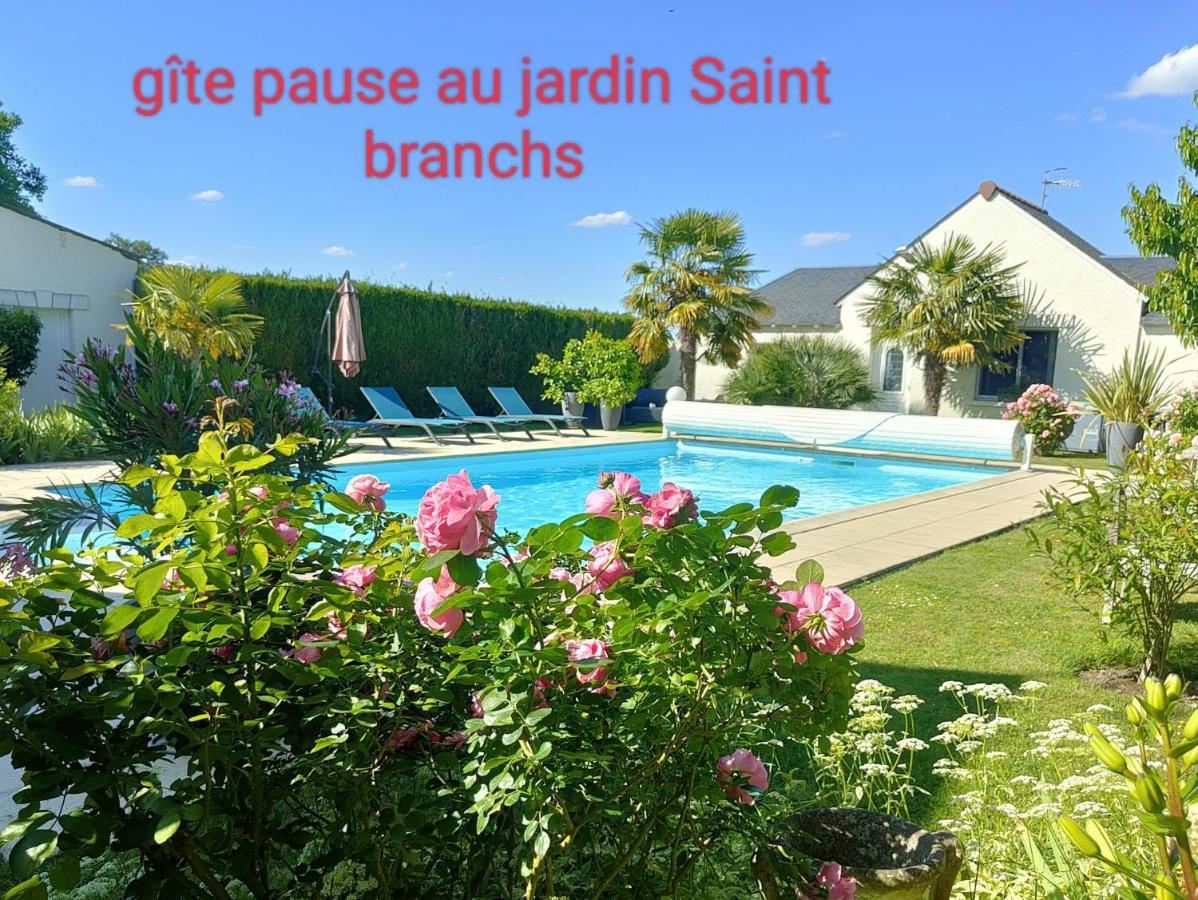 Gîte pause au jardin Saint-Branchs Extérieur photo